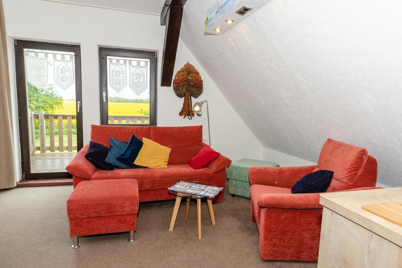 3-R-Ferienwohnung-Fuer-3-Personen-In-Schaprode-Auf-Ruegen-Zi4 Exteriér fotografie