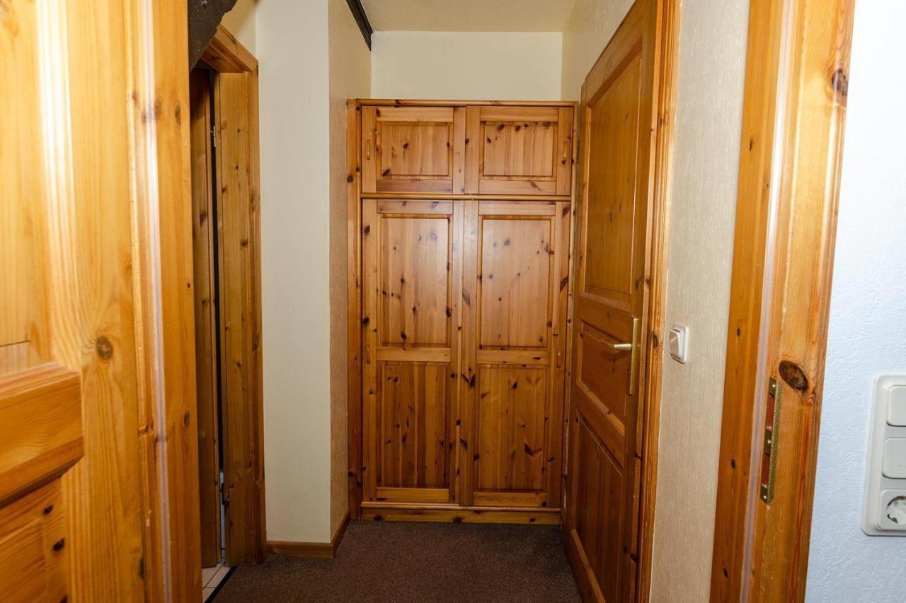 3-R-Ferienwohnung-Fuer-3-Personen-In-Schaprode-Auf-Ruegen-Zi4 Exteriér fotografie