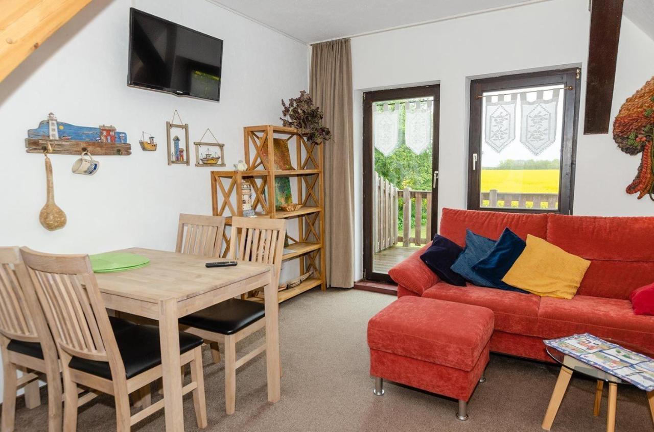 3-R-Ferienwohnung-Fuer-3-Personen-In-Schaprode-Auf-Ruegen-Zi4 Exteriér fotografie