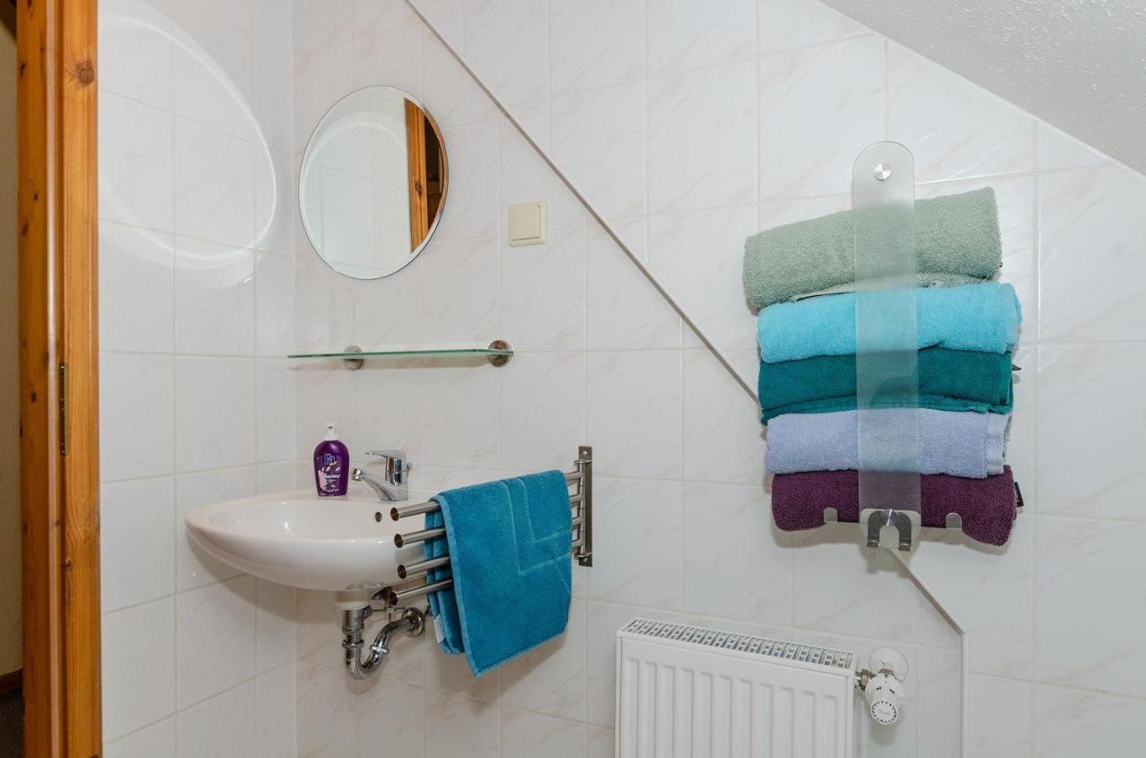 3-R-Ferienwohnung-Fuer-3-Personen-In-Schaprode-Auf-Ruegen-Zi4 Exteriér fotografie
